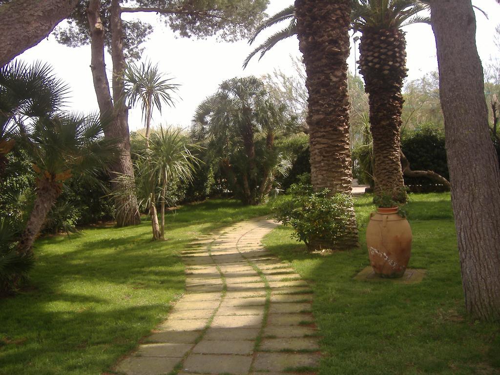 Ecoresort Le Sirene - Caroli Hotels Gallipoli Luaran gambar